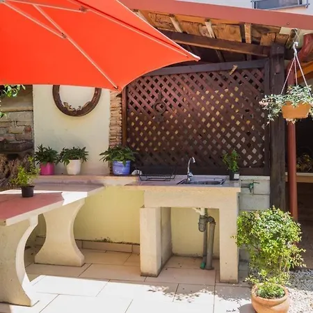 Nena Apartman Apartman
